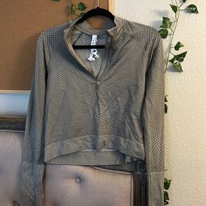 Grey Lululemon pullover, size 8